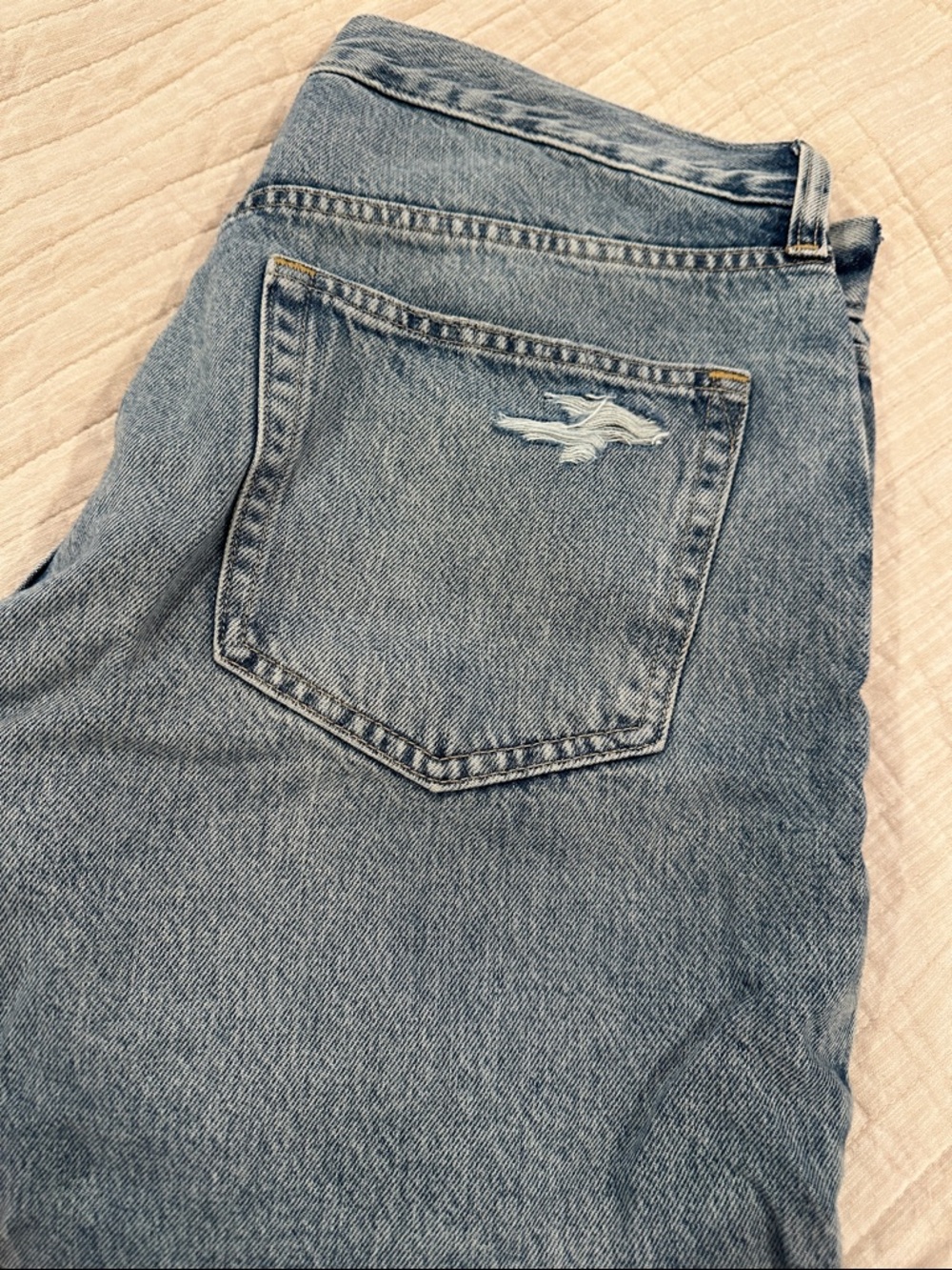 Loose Mid Rise Bermuda Denim Short - Picture 5 of 6